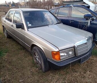 Predám Mercedes Benz 190E.