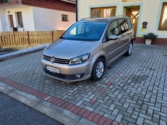 Volkswagen Touran 2.0 CR TDI - 1