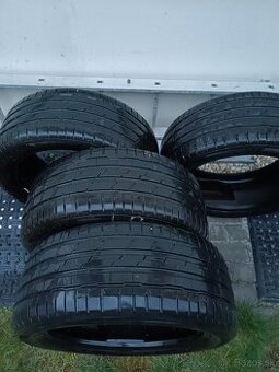 Hankook 245/45 r18