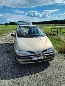 Renault Scénic - 1