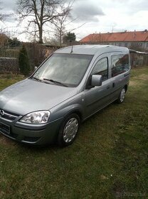 Opel Combo Tour 1.7cdti 74kw rok 7/2010 Family - 1