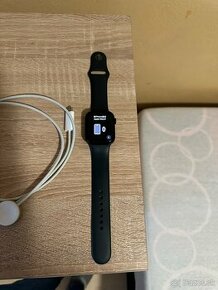 Apple watch 8