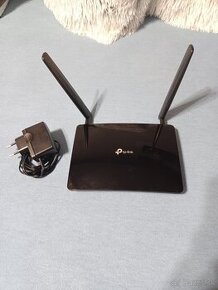 TP-Link TL-MR6400 wifi router + SIM slot