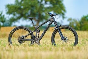 Trek Slash 9.8