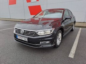 Volkswagen Passat 1.5 TSI EVO OPF R-Line Highline DSG