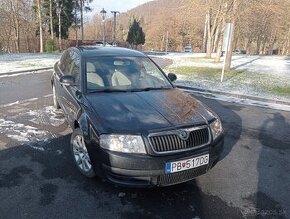 Škoda Superb 1