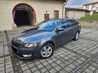 Škoda Octavia Combi 2.0 TDI DSG Ambition DVD R16 Orig. KM