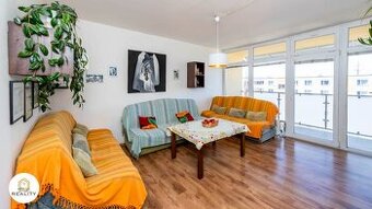 PREDAJ | 4,5i byt s jedálňou, 87 m² + loggia, TOP výhľad, Ka - 1