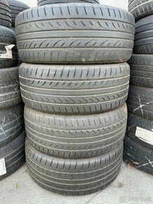 Goodride 255/45 R20 105 V - 1