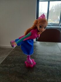 Mattel frozen Anna korculiarka - 1