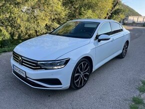 Passat 1.5tsi 110kw 28000km - 1