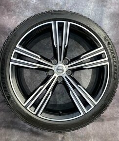 Zimní originální sada Volvo V60 235/40R19 Top cena - 1