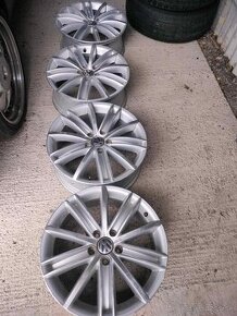 4ks alu disky orig. Vw 5x112 r18