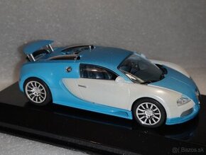 Predám kovový zberateľský model auta Bugatti Veyron 1:43