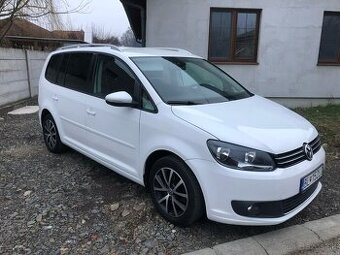 Volkswagen Touran 2.0 TDI Comfortline DSG