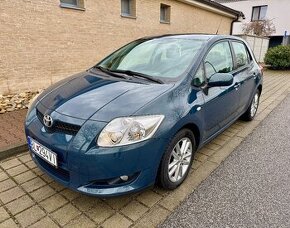 Toyota Auris 1,6b 133000km