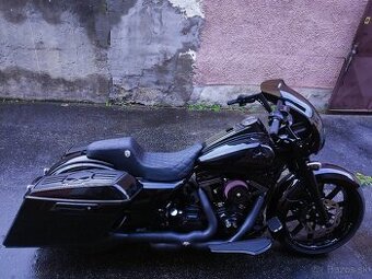 HARLEY DAVIDSON FLHR CUSTOM SPECIAL