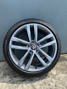 Alu kola VW Golf 225/40R18 92H zimní sada - 1