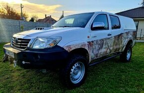 Predám TOYOTU HILUX 2.5 d