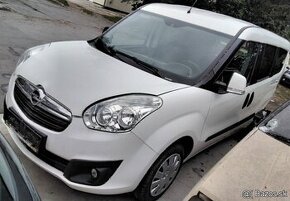 OPEL COMBO 1.6 CDTI 2015 Predám pravé DVERE predné, KAPOTA,