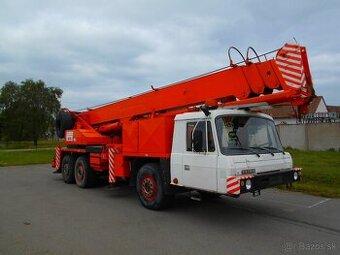 Autojeřáb Tatra T815 AD 28