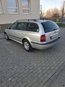 Škoda Octavia 1