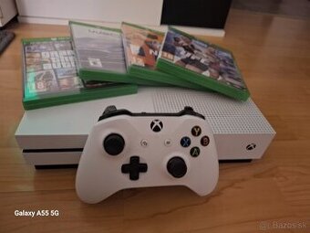 XBOX ONE S - 1TB