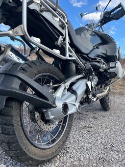 BMW R1200 GS Adventure + Hlinikove kufre + navi