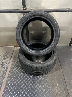 Trazano Zupereco 245/40R18