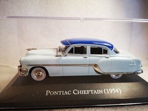 Predám zberateľský model autíčka Pontiac Chieftain 1954