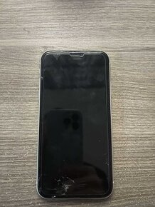 Predám Iphone 11 64 GB White  / Plne funkčný