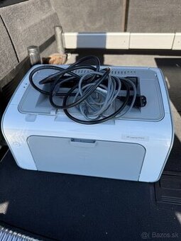 HP LaserJet P1102 - 1