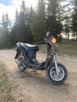 Skúter 125 - 1