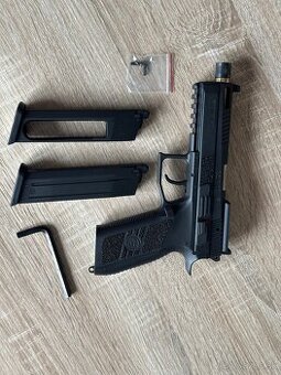 CZ P-09 OR
