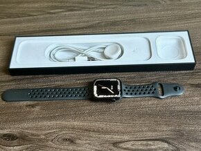 Apple Watch 7 45mm Nike - 1