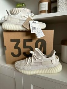 Yeezy boost 350 V2 bone