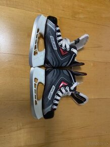 Hokejové korčule Bauer Vapor X30