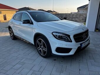 Mercedes-Benz GLA 220d 4MATIC AMG – TOP stav