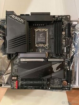 GIGABYTE Z790 AORUS ELITE AX