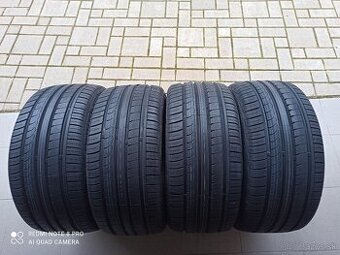 letne pneu 245/45 R18 - 1