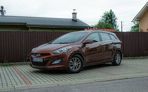 Hyundai i30 1.6 - 1