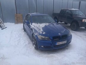 Rozpredam bmw e90 320i - 1