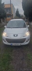 Peugeot 207 - 1