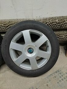 Pneu 205 /55 r16 - 1