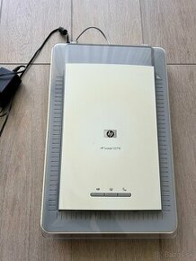 HP Scanjet G2710