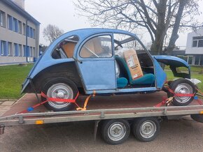 Citroen 2CV6