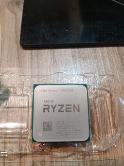 AMD Ryzen 7 5800X3D