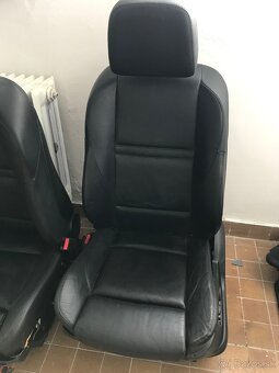 BMW E 70 sedačky mpaket