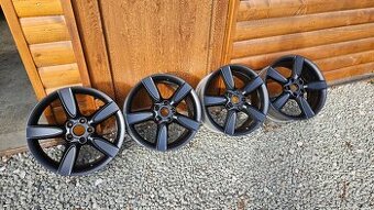 5x112 R18 Seat - 1