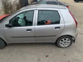 Rozpredam Fiat Punto.Motor ma 80200km,1,2-8V